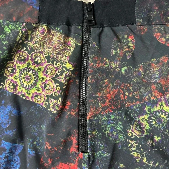 Alice + Olivia Athena Wide Leg Palazzo Pants Patchwork Floral Print Satin Size 4 - Picture 6 of 9